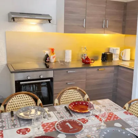 Charming With Balcony In Montalbert Apartamento La Plagne